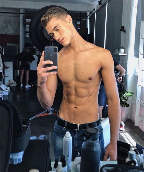 hot guy selfie|The 20 Hottest Male Models on Instagram Right Now